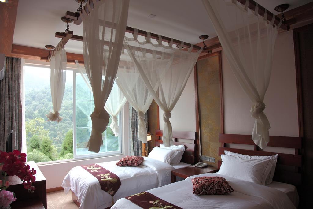 Panshan Tingquan Tuwo Holiday Resort เล่อซาน ห้อง รูปภาพ