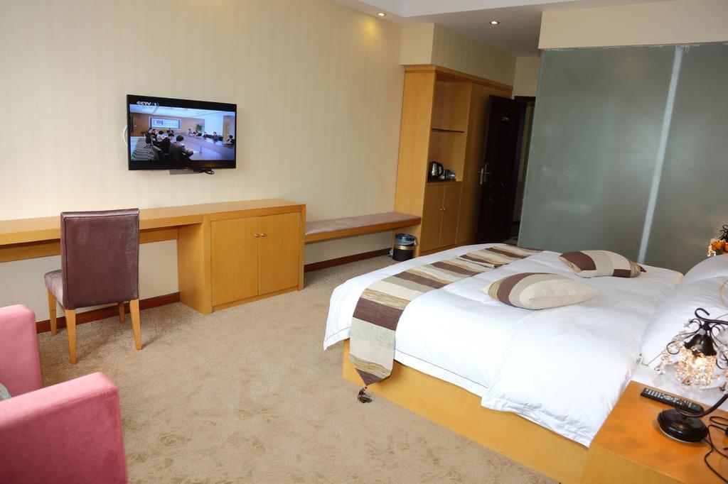 Panshan Tingquan Tuwo Holiday Resort เล่อซาน ห้อง รูปภาพ